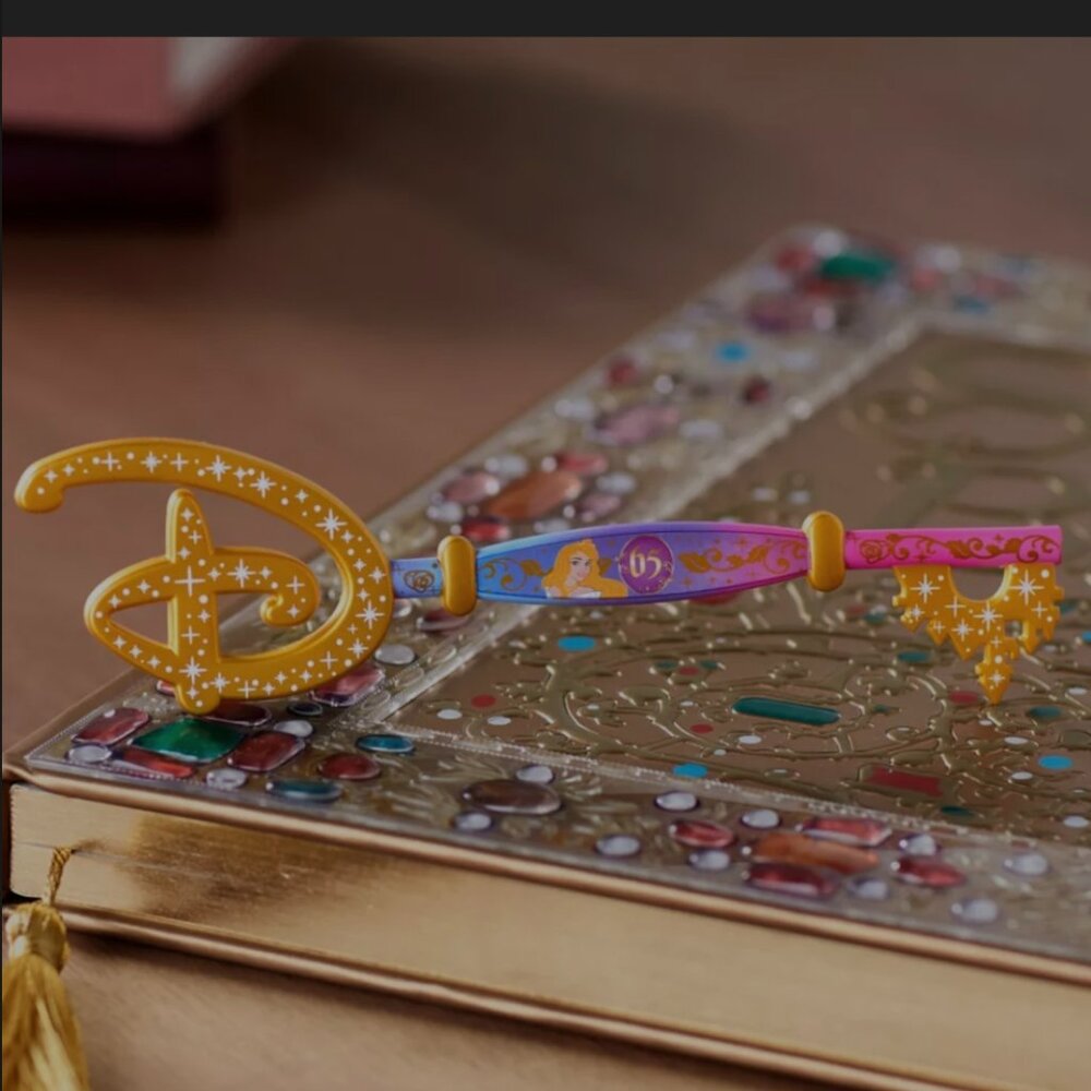 New Sleeping Beauty 65th Anniversary Opening Ceremony Collectible Key MIB Aurora